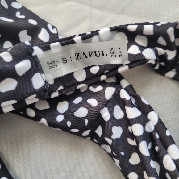 ZAFUL High Leg Bikini Bottom - Picture 4 of 4